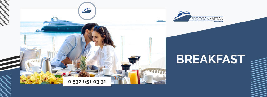 Yacht breakfast